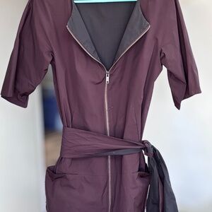 DKNY